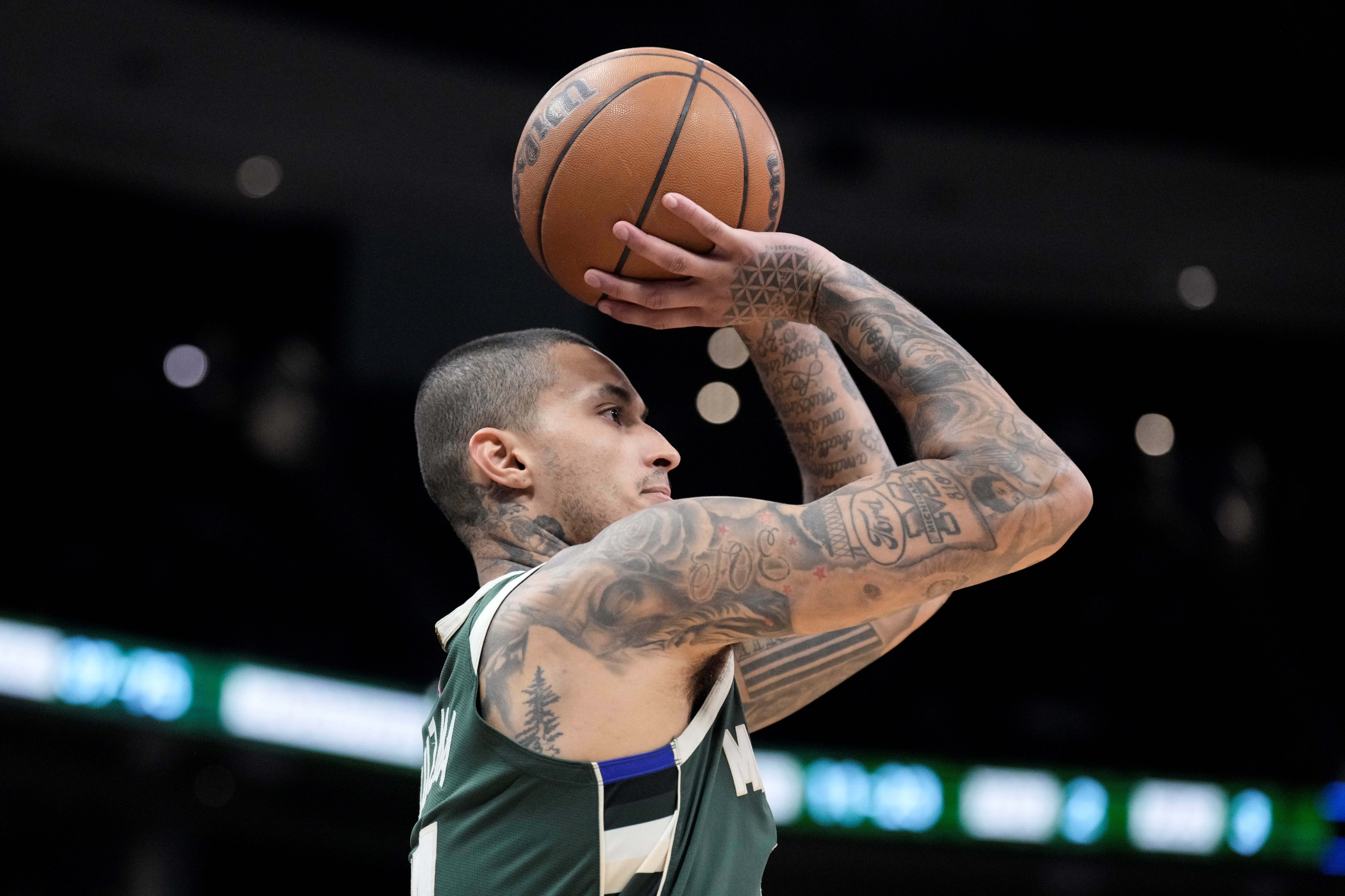 开云官网-两分球11中9!库兹马得到20分6板3助3断1盖帽 三分失准6中0