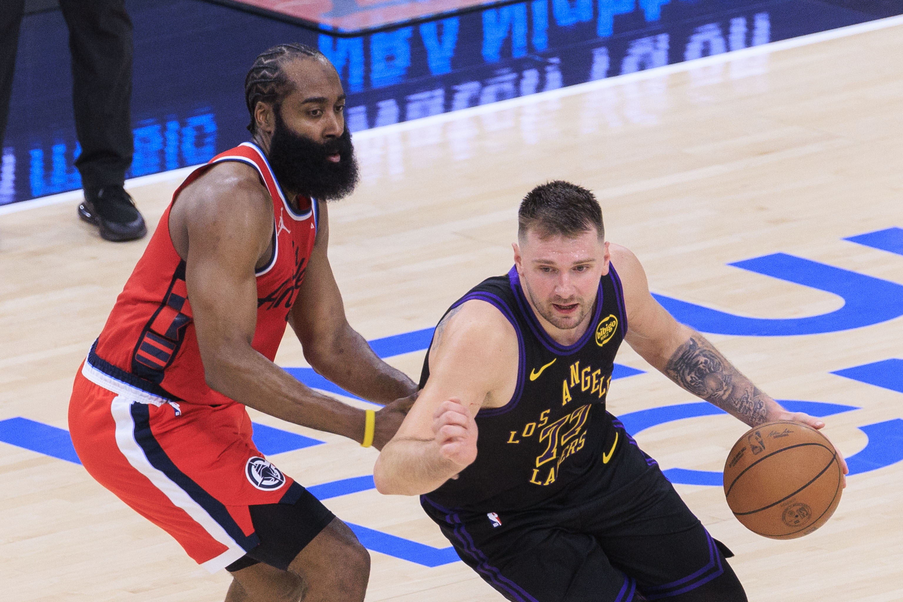 开云APP-每次单打得分:东契奇1.17分第1 SGA2 骑士哈登1.15分第3 快船登8